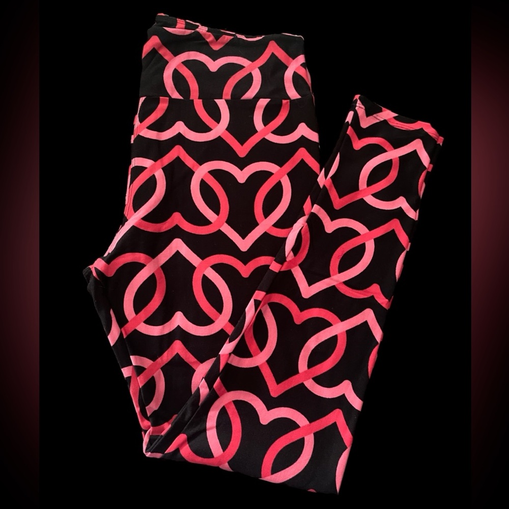 LuLaRoe leggings - size Tall & Curvy - new but without tags - never worn!